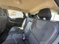USED 2015 65 VOLVO V40 2.0 T2 SE Hatchback 5dr Petrol Manual Euro 6 (s/s) (122 ps) 