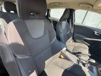 USED 2015 65 VOLVO V40 2.0 T2 SE Hatchback 5dr Petrol Manual Euro 6 (s/s) (122 ps) 