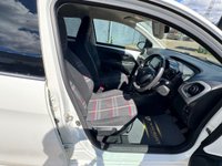 USED 2015 15 PEUGEOT 108 1.2 VTi PureTech Allure Hatchback 5dr Petrol Manual Euro 5 (82 ps) 