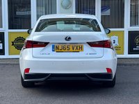USED 2015 65 LEXUS IS 2.5 300h Executive Edition Saloon 4dr Petrol Hybrid E-CVT Euro 5 (s/s) (223 ps) Full LEXUS Service History  |  1 Owner From Brand New  |  2 Keys