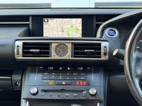 USED 2015 65 LEXUS IS 2.5 300h Executive Edition Saloon 4dr Petrol Hybrid E-CVT Euro 5 (s/s) (223 ps) Full LEXUS Service History  |  1 Owner From Brand New  |  2 Keys