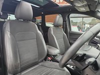 USED 2017 17 FORD KUGA 2.0 TDCi ST-Line X SUV 5dr Diesel Powershift AWD Euro 6 (s/s) (180 ps) 