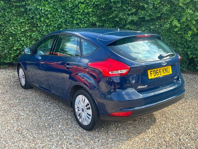 View our FORD FOCUS