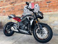 USED 2022 22 TRIUMPH STREET TRIPLE 765 RS 2 Owners From New