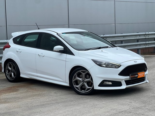 View our FORD FOCUS