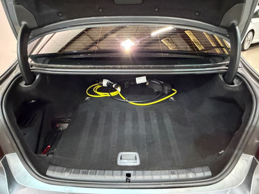 USED 2019 69 BMW 5 SERIES 2.0 530e 9.2kWh M Sport Saloon 4dr Petrol Plug-in Hybrid Auto Euro 6 (s/s) (252 ps) 
