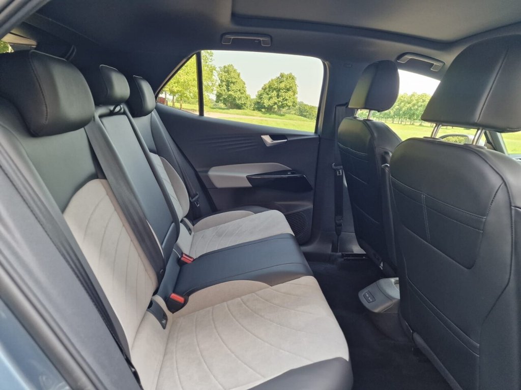 USED 2022 22 VOLKSWAGEN ID.3 Pro Performance 58kWh Family Hatchback 5dr Electric Auto (204 ps) FINANCE AVAILABLE