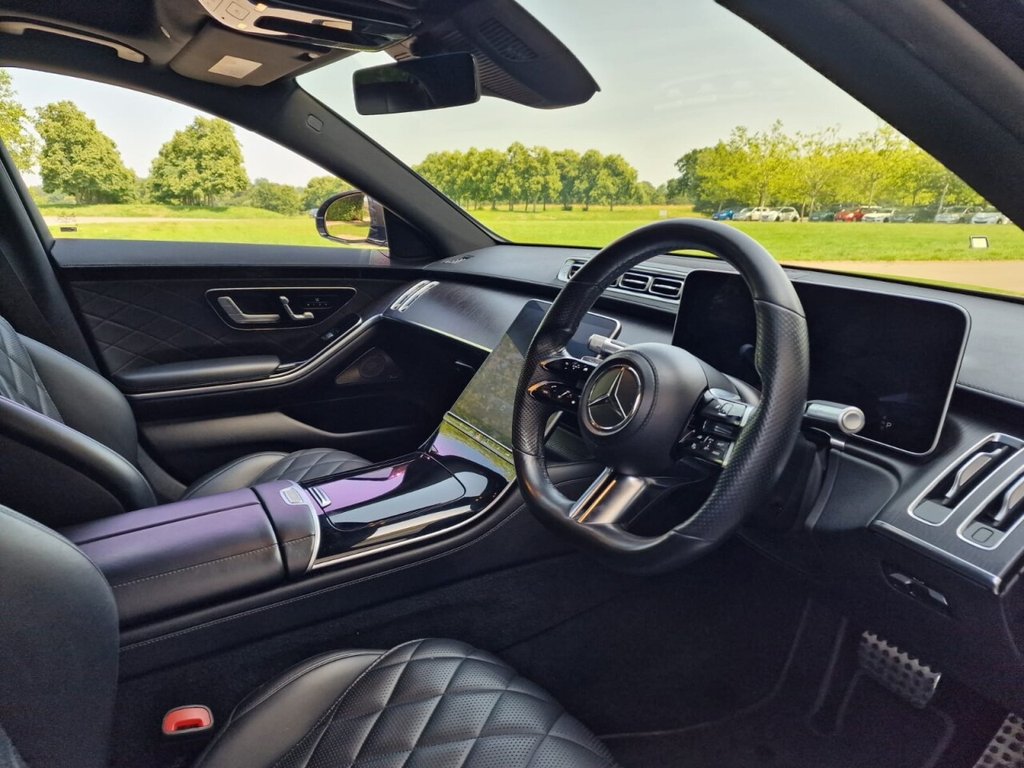 USED 2022 22 MERCEDES-BENZ S CLASS 3.0 S580eL 22kWh AMG Line (Premium) Saloon 4dr Petrol Plug-in Hybrid G-Tronic+ Euro 6 (s/s) (510 ps) FINANCE AVAILABLE