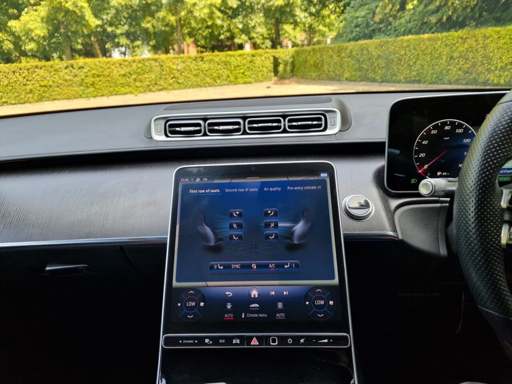 USED 2022 22 MERCEDES-BENZ S CLASS 3.0 S580eL 22kWh AMG Line (Premium) Saloon 4dr Petrol Plug-in Hybrid G-Tronic+ Euro 6 (s/s) (510 ps) FINANCE AVAILABLE