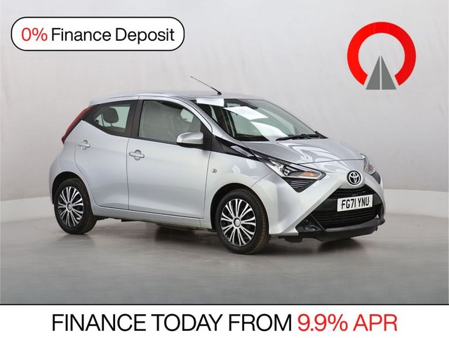 View our Toyota Aygo 1.0 VVT-i x-play Hatchback 5dr Petrol Manual Euro 6 (s/s) (71 ps)
