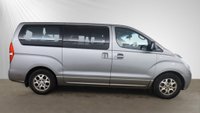 USED 2011 60 HYUNDAI i800 2.5 CRDi Style MPV 5dr Diesel Manual Euro 4 (168 bhp) **EXTENDED WARRANTY+BREAKDOWN COVER