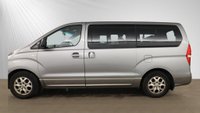 USED 2011 60 HYUNDAI i800 2.5 CRDi Style MPV 5dr Diesel Manual Euro 4 (168 bhp) **EXTENDED WARRANTY+BREAKDOWN COVER