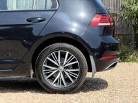 USED 2017 67 VOLKSWAGEN GOLF 1.4 Golf SE Nav TSi BlueMotion Technology 5dr Sat Nav Apple CarPlay Android