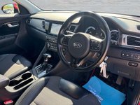 USED 2017 17 KIA NIRO 1.6h GDi 2 SUV 5dr Petrol Hybrid DCT Euro 6 (s/s) (139 bhp) Mot 24th June 2027, + Full Dealer History, 10 Stamps, + 1 Previous Owner, last keeper 2019, + 3 Months Warranty, + ULEZ compliant, + Apple carplay/Android auto, + Rear sensors/camera, + Bluetooth, + Sat nav, + DAB radio, + Climate control, + Cruise with limiter, + Auto lights/wipers, + Lane assist, + Folding mirrors, + Drive modes, + USB/aux, + Isofix, + Alloys