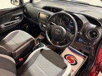 USED 2020 20 TOYOTA YARIS 1.5 VVT-h Y20 Bi-tone Hatchback 5dr Petrol Hybrid E-CVT Euro 6 (s/s) (100 ps) 