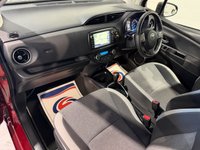 USED 2020 20 TOYOTA YARIS 1.5 VVT-h Y20 Bi-tone Hatchback 5dr Petrol Hybrid E-CVT Euro 6 (s/s) (100 ps) 