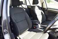 USED 2017 66 VOLKSWAGEN GOLF 1.6 TDI BlueMotion Tech Match Edition Estate 5dr Diesel Manual Euro 6 (s/s) (110 ps) LOW ROAD TAX !!
