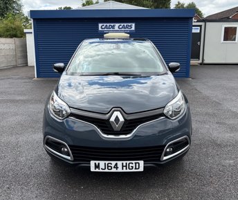 View our RENAULT CAPTUR