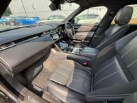 USED 2017 67 LAND ROVER RANGE ROVER VELAR 2.0 D240 R-Dynamic SE SUV 5dr Diesel Auto 4WD Euro 6 (s/s) (240 ps) * Timing Chain Replaced - Pan Roof - Sat Nav - Rev Camera *