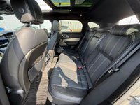 USED 2017 67 LAND ROVER RANGE ROVER VELAR 2.0 D240 R-Dynamic SE SUV 5dr Diesel Auto 4WD Euro 6 (s/s) (240 ps) * Timing Chain Replaced - Pan Roof - Sat Nav - Rev Camera *