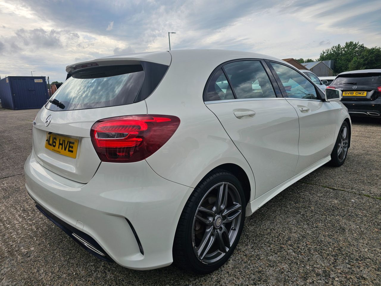 2016 MERCEDES A CLASS 1.5 A180d AMG Line Hatchback 5dr Diesel Manual Euro 6 (s/s) (109 ps) - vehicle photo 13 for sale on PureCar