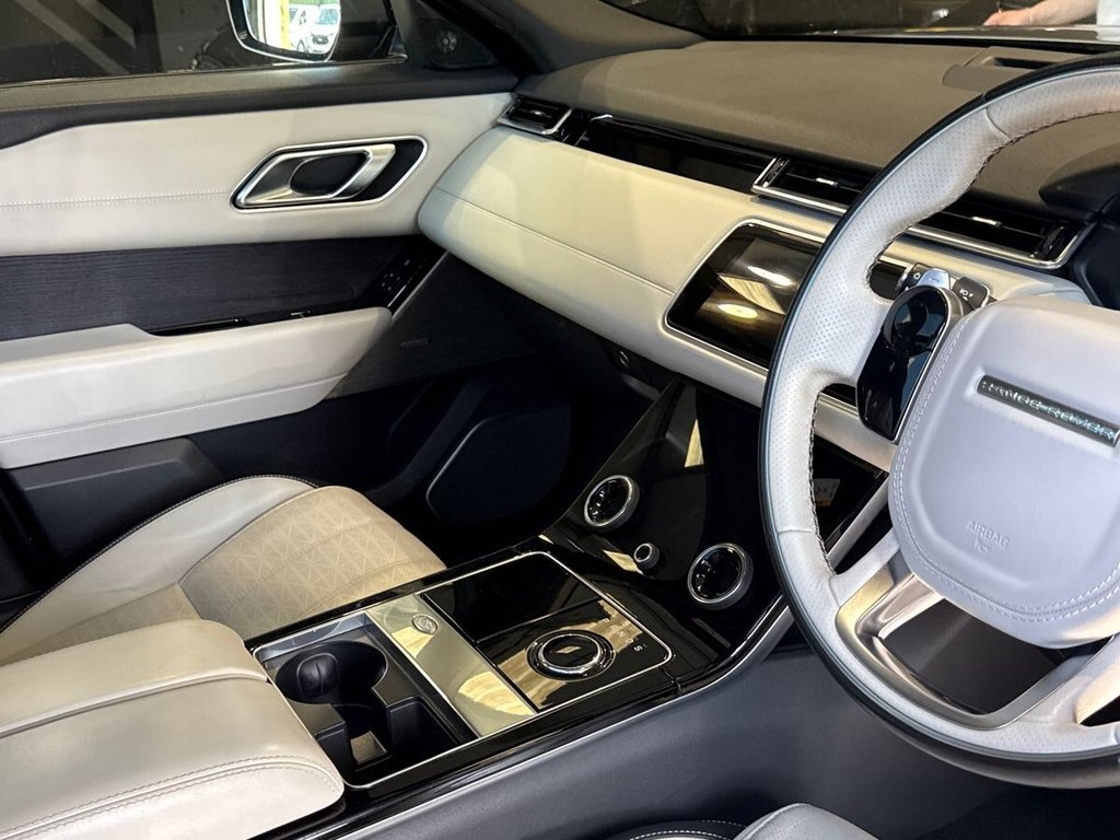 USED 2017 67 LAND ROVER RANGE ROVER VELAR 3.0 Si6 V6 R-Dynamic HSE SUV 5dr Petrol Auto 4WD Euro 6 (s/s) (380 ps) 1 OWNER|JLR SERVICE HISTORY