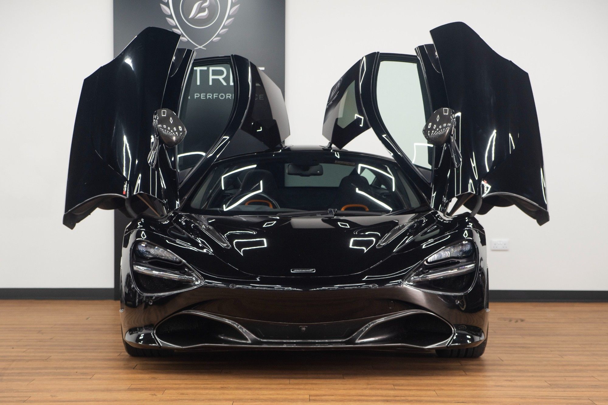 USED 2020 MCLAREN 720S 4.0T V8 