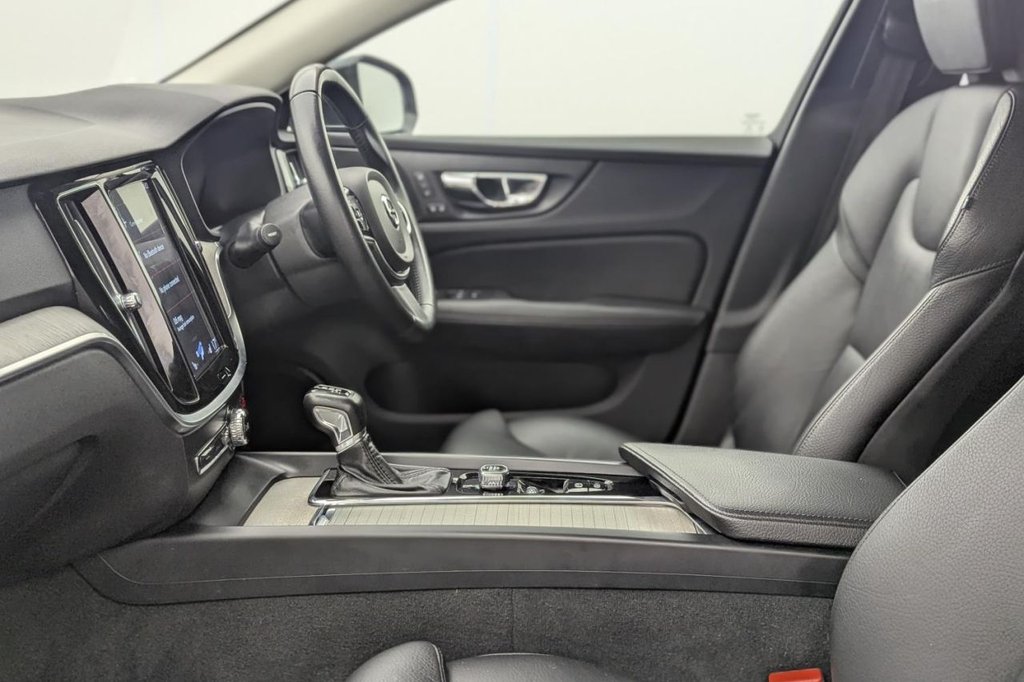 USED 2018 68 VOLVO V60 2.0 D4 Inscription Estate 5dr Diesel Auto Euro 6 (s/s) (190 ps) Sat Nav, Heated Screen, Cruise