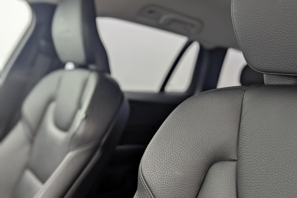 USED 2018 68 VOLVO V60 2.0 D4 Inscription Estate 5dr Diesel Auto Euro 6 (s/s) (190 ps) Sat Nav, Heated Screen, Cruise
