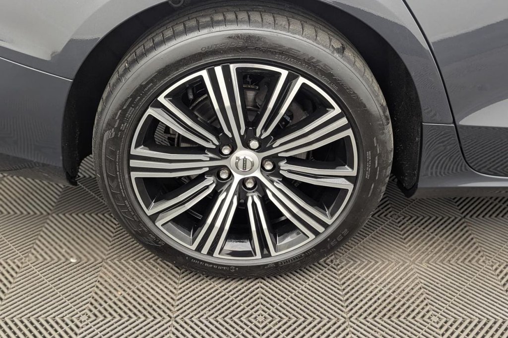 USED 2018 68 VOLVO V60 2.0 D4 Inscription Estate 5dr Diesel Auto Euro 6 (s/s) (190 ps) Sat Nav, Heated Screen, Cruise