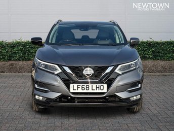 View our NISSAN QASHQAI