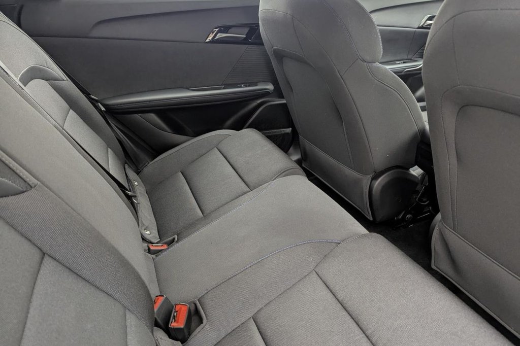 USED 2023 23 MG Mg4 51kWh SE Hatchback 5dr Electric Auto (170 ps) Car Play, Sensors, Climate