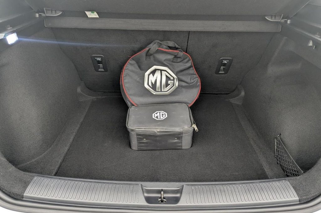 USED 2023 23 MG Mg4 51kWh SE Hatchback 5dr Electric Auto (170 ps) Car Play, Sensors, Climate