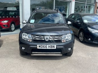 View our DACIA DUSTER