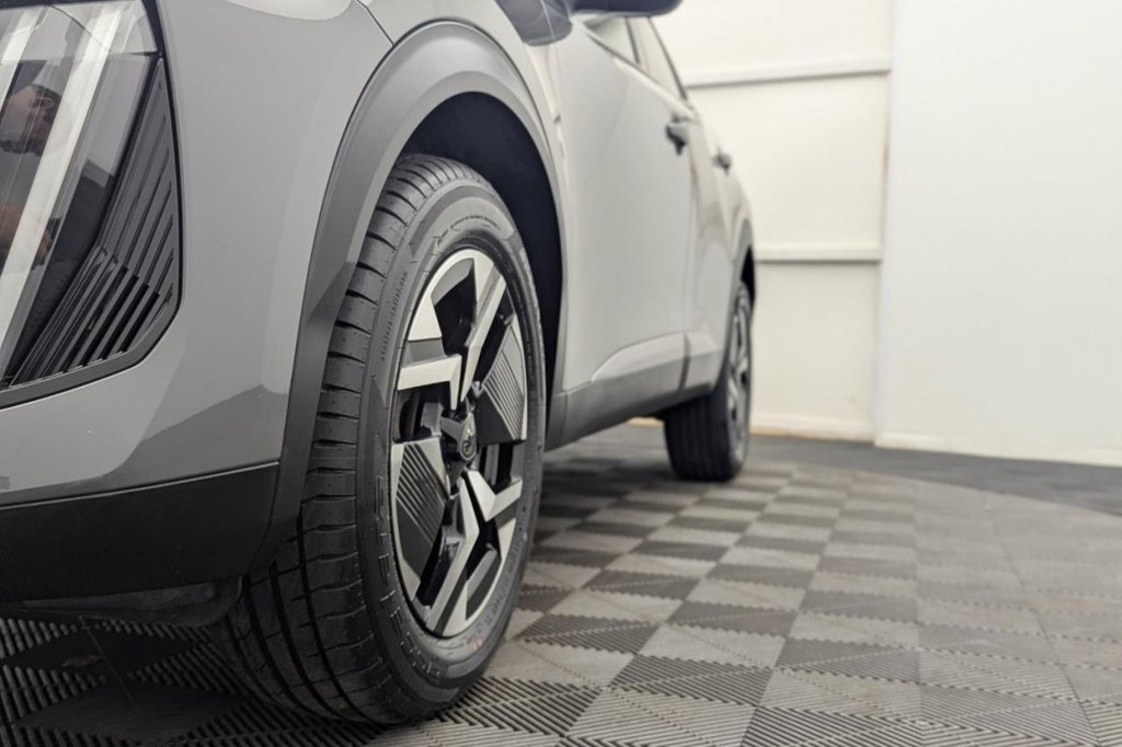 USED 2023 73 PEUGEOT 2008 1.2 PureTech Allure SUV 5dr Petrol Manual Euro 6 (s/s) (130 ps) Car Play, 17"Alloys, Sensors