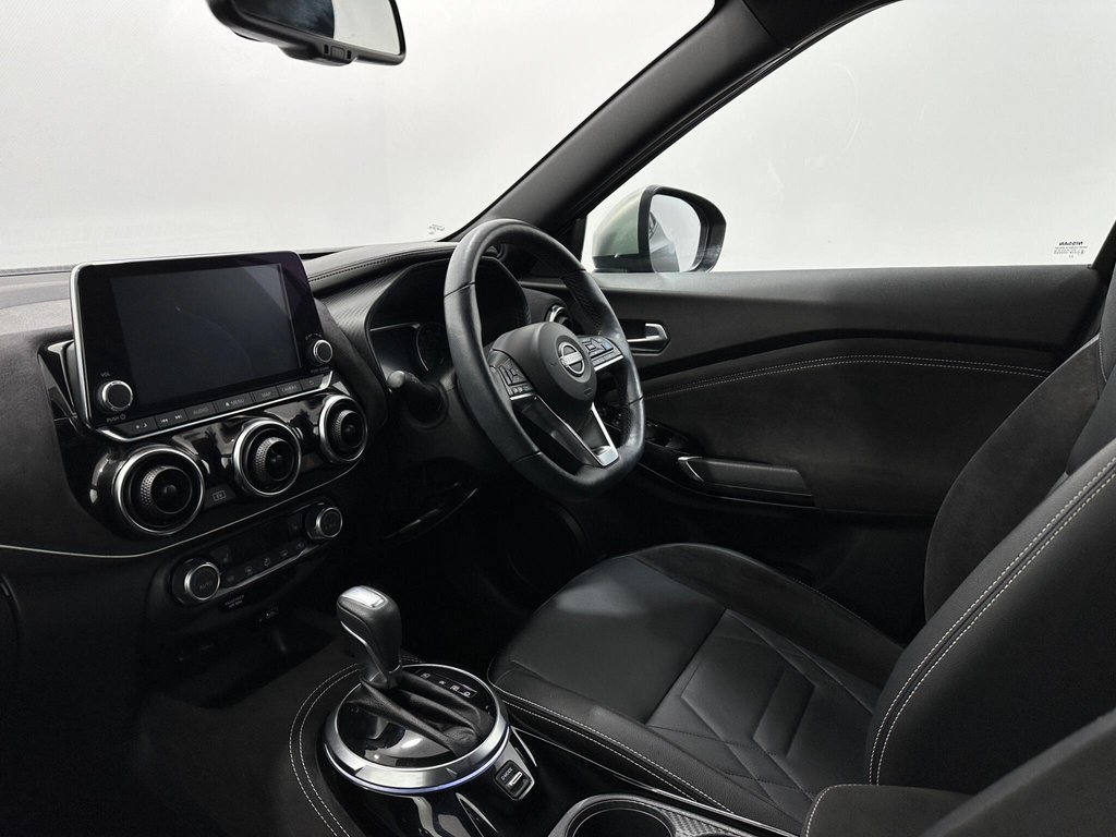 NISSAN JUKE 1.6 TEKNA AUTO EURO 6 5DR 1 OWNR, CARPLAY, R CAMERA, LED...