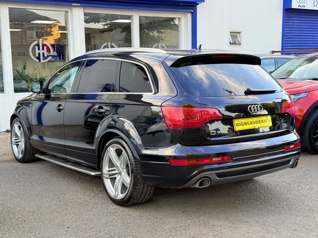 View our AUDI Q7