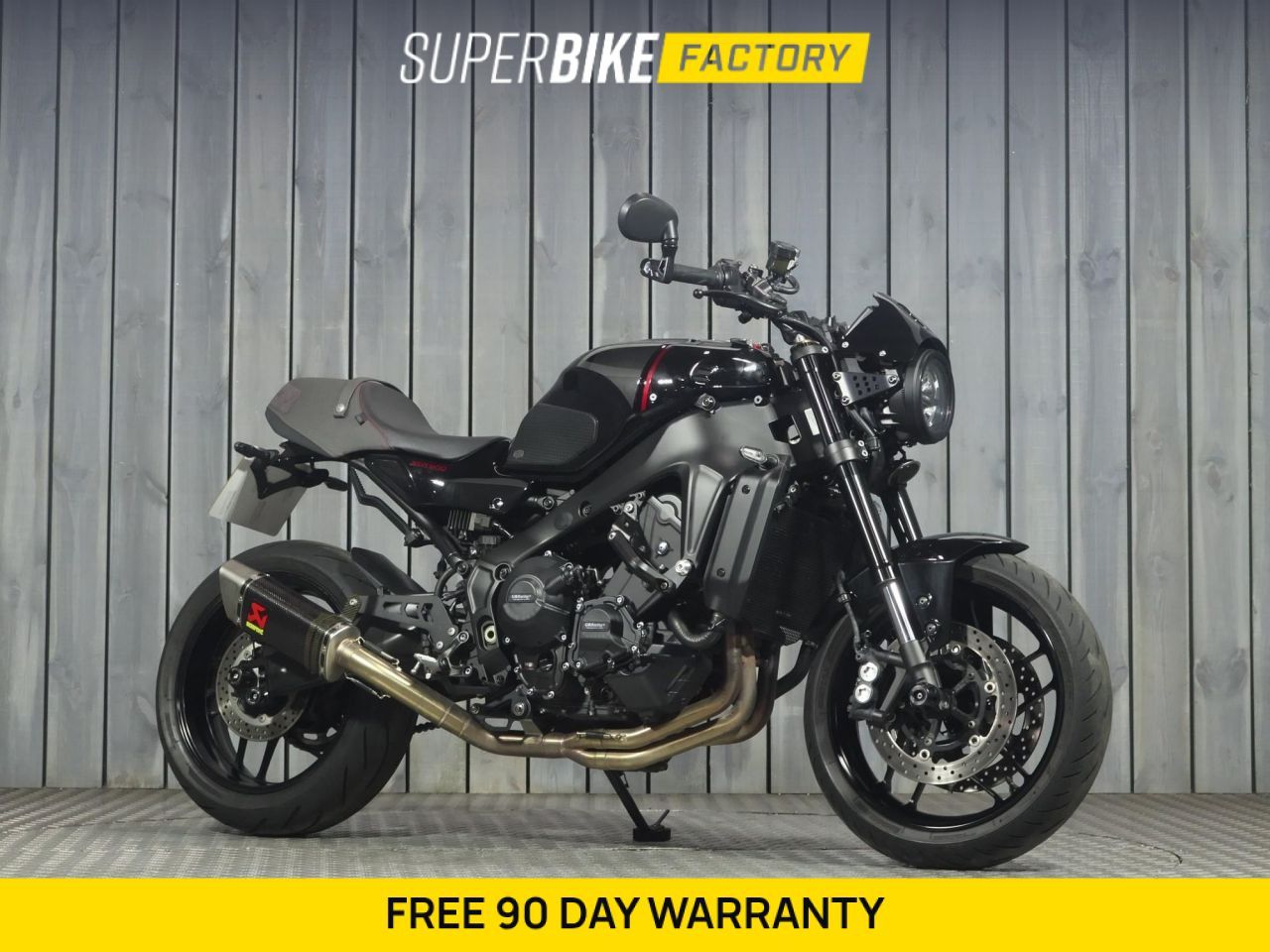 YAMAHA XSR900XSR900