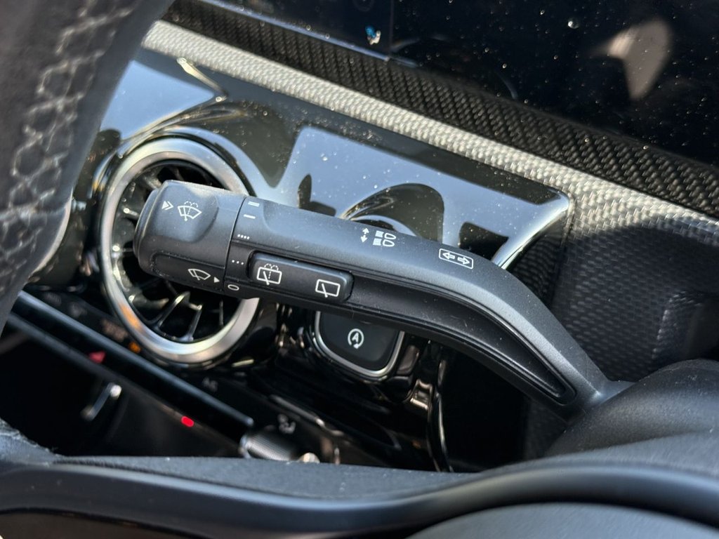 USED 2019 MERCEDES-BENZ A CLASS 1.3 A180 SE Hatchback 5dr Petrol Manual Euro 6 (s/s) (136 ps)