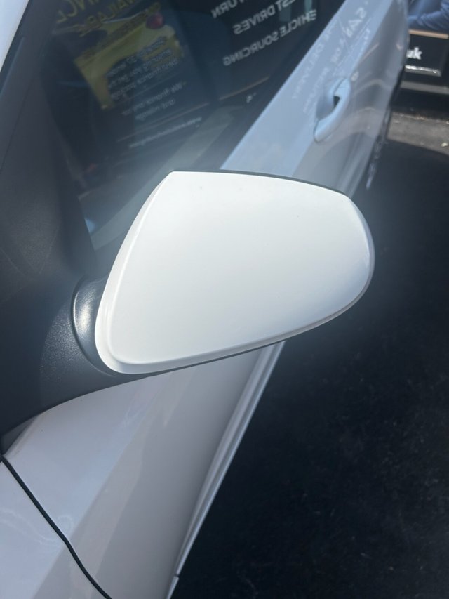 View our HYUNDAI I10