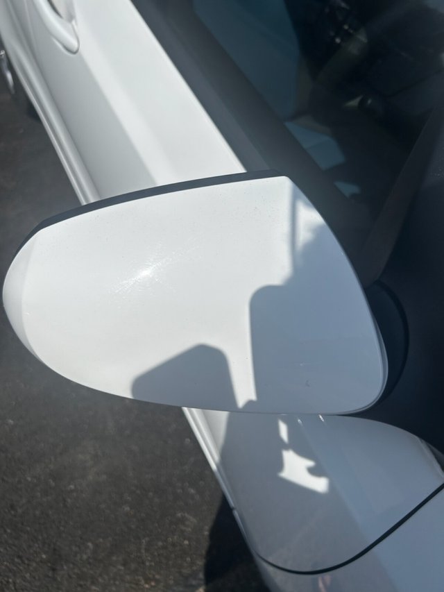 View our HYUNDAI I10
