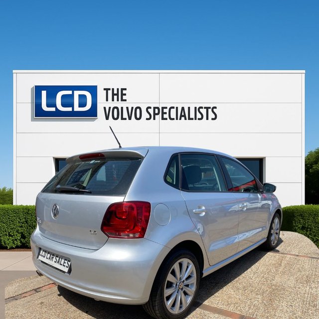 View our VOLKSWAGEN POLO
