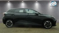 USED 2023 23 MG MG 4 64kWh Trophy Long Range Hatchback 5dr Electric Auto (203 ps) 