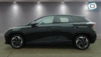 USED 2023 23 MG MG 4 64kWh Trophy Long Range Hatchback 5dr Electric Auto (203 ps) 