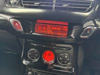USED 2014 64 CITROEN DS3 1.6 VTi DStyle Plus Hatchback 3dr Petrol Manual Euro 5 (120 ps) 12 Month MOT - Bluetooth