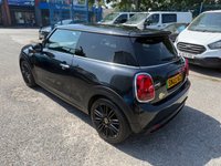 USED 2022 22 MINI Electric Hatch Cooper SE 32.6kWh Level 2 Hatchback 3dr Electric Auto (184 ps) 