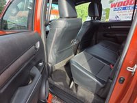 USED 2021 71 TOYOTA HILUX NVINCIBLE X D4D 4X4 D-CAB PICKUP 3.8TD ULEZ FREE ZONE 