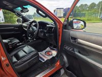 USED 2021 71 TOYOTA HILUX NVINCIBLE X D4D 4X4 D-CAB PICKUP 3.8TD ULEZ FREE ZONE 