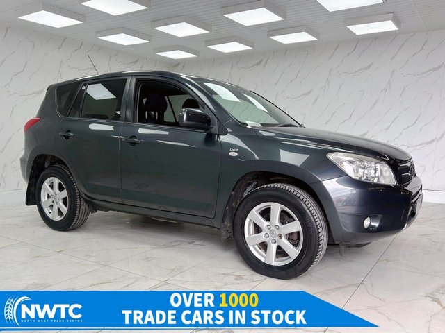 View our Toyota Rav4 **MAKE US AN OFFER!!**2.2 D-4D XT-R SUV 5dr Diesel Manual 4WD (173 g/km, 134 bhp) 2 FORMER OWNERS! 
