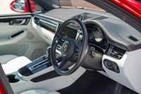 USED 2023 23 PORSCHE MACAN 2.9T V6 S PDK 4WD Euro 6 (s/s) 5dr 1 owner - FPSH! - 13K Spec!!